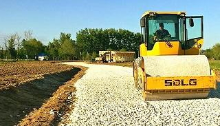 Отсыпка дороги в Партизанске от 2Землекопа-Прт от 914 руб. за метр 